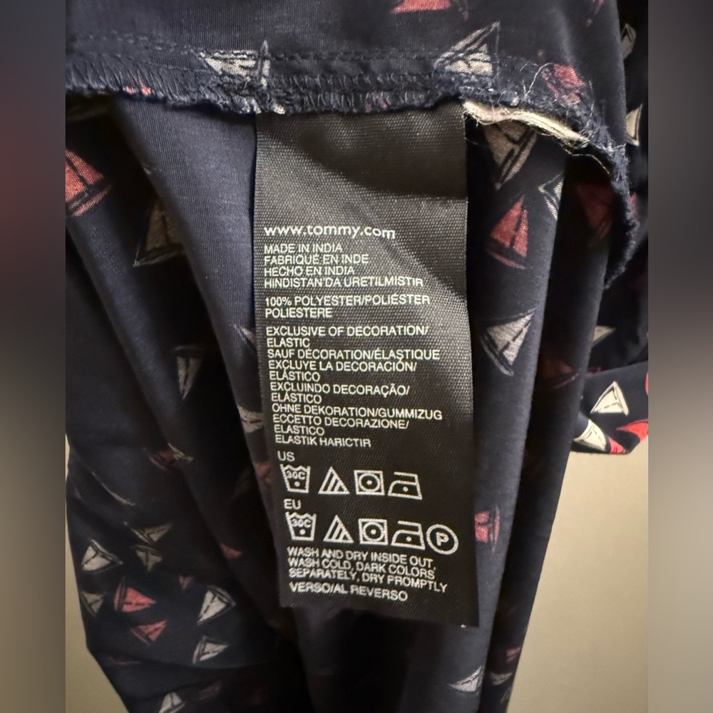 Tommy Hilfiger | Navy Maxi Dress With Colourful Pink and White Sailboat Print - Picture 13 of 16